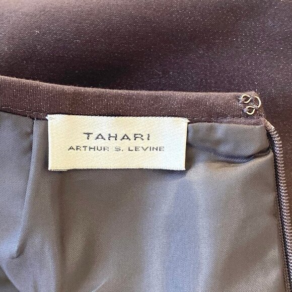 Tahari Brown Pencil Skirt w/ Pleated Hem Size 4 - Picture 5 of 8